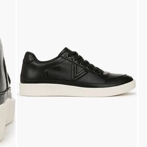 Vionic Emery Sneaker